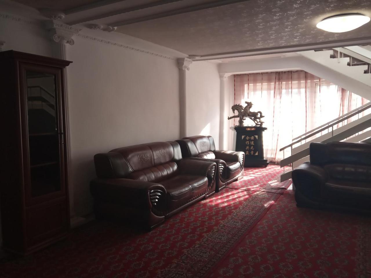 Panainn Hotel Ałma Ata Zewnętrze zdjęcie
